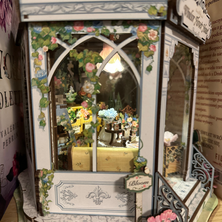 DIY Book Nook - Windsor Flowe House | Cutebee Miniaturowy Domek