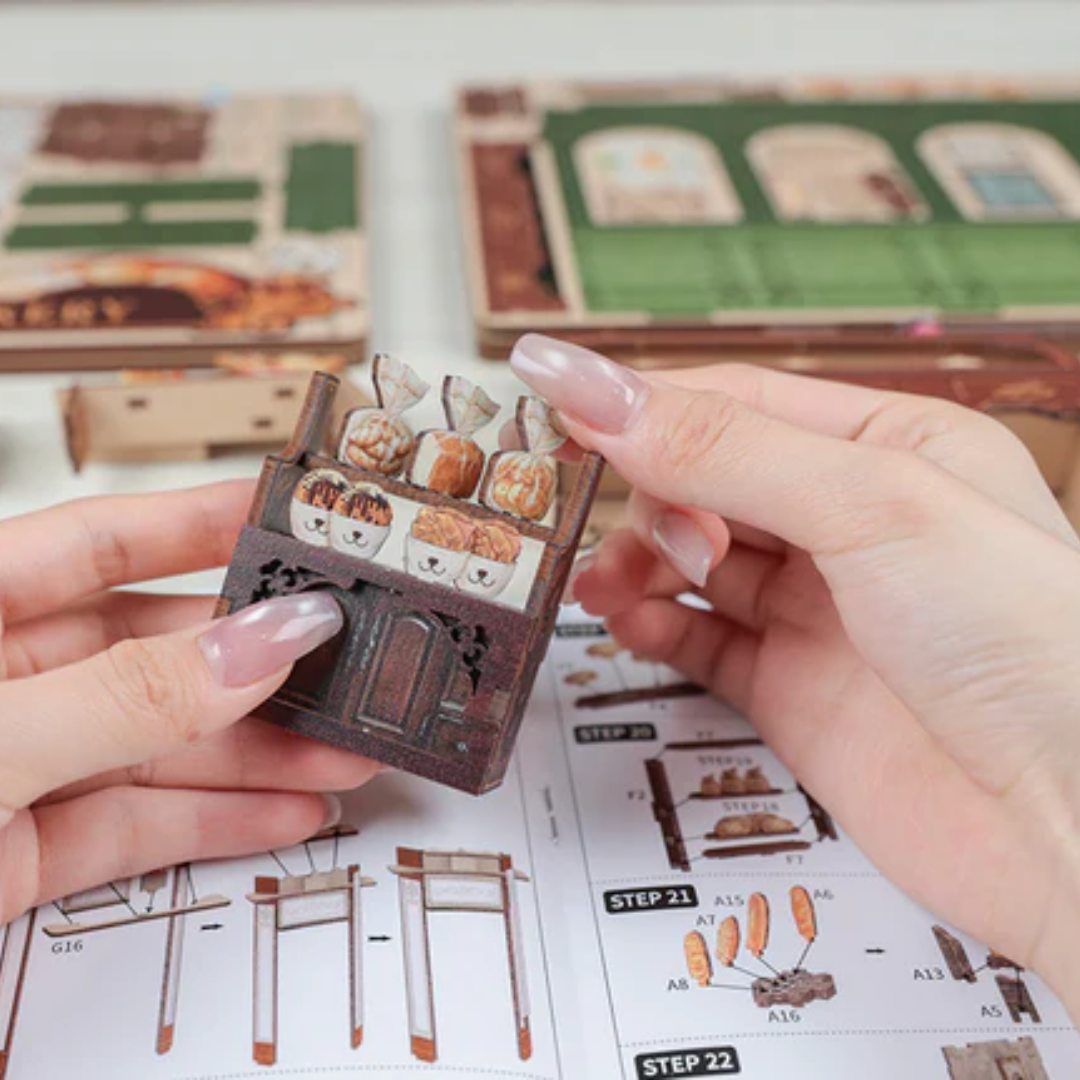 Efekt wow w biblioteczce – DIY Miniaturowy Domek - Mrs. Hunt Bakery | Cutebee