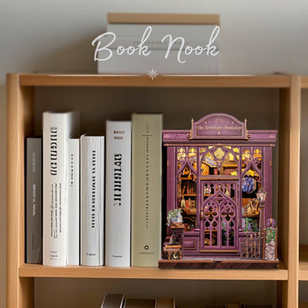 Zestaw Świąteczny Book Nook – The Astrology Bookshop | Cutebee