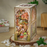DIY Book Nook - Raj Elfów | Cutebee