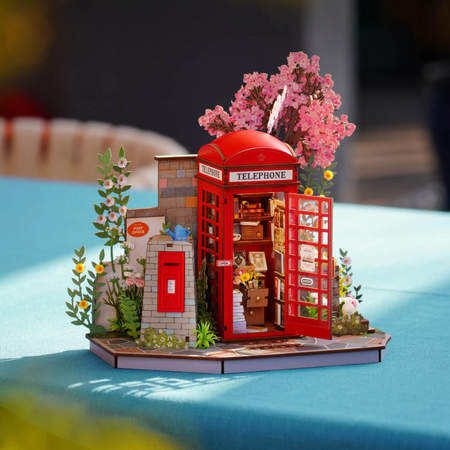 Blossom Book Booth – Puzzle 3D Rolife, book nook z LED
