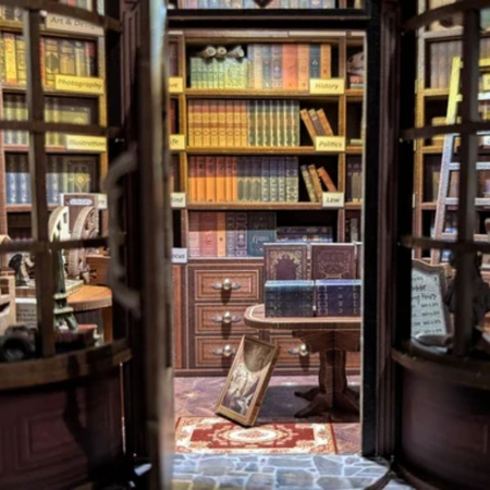 DIY Book Nook - Hoggor Bookstore | Joincoin