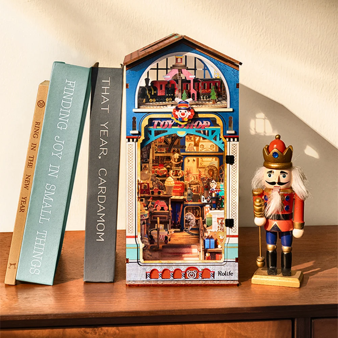 Treasure Toy Shop – DIY Book Nook Robotime | Puzzle 3D Prezent – pomysł na prezent