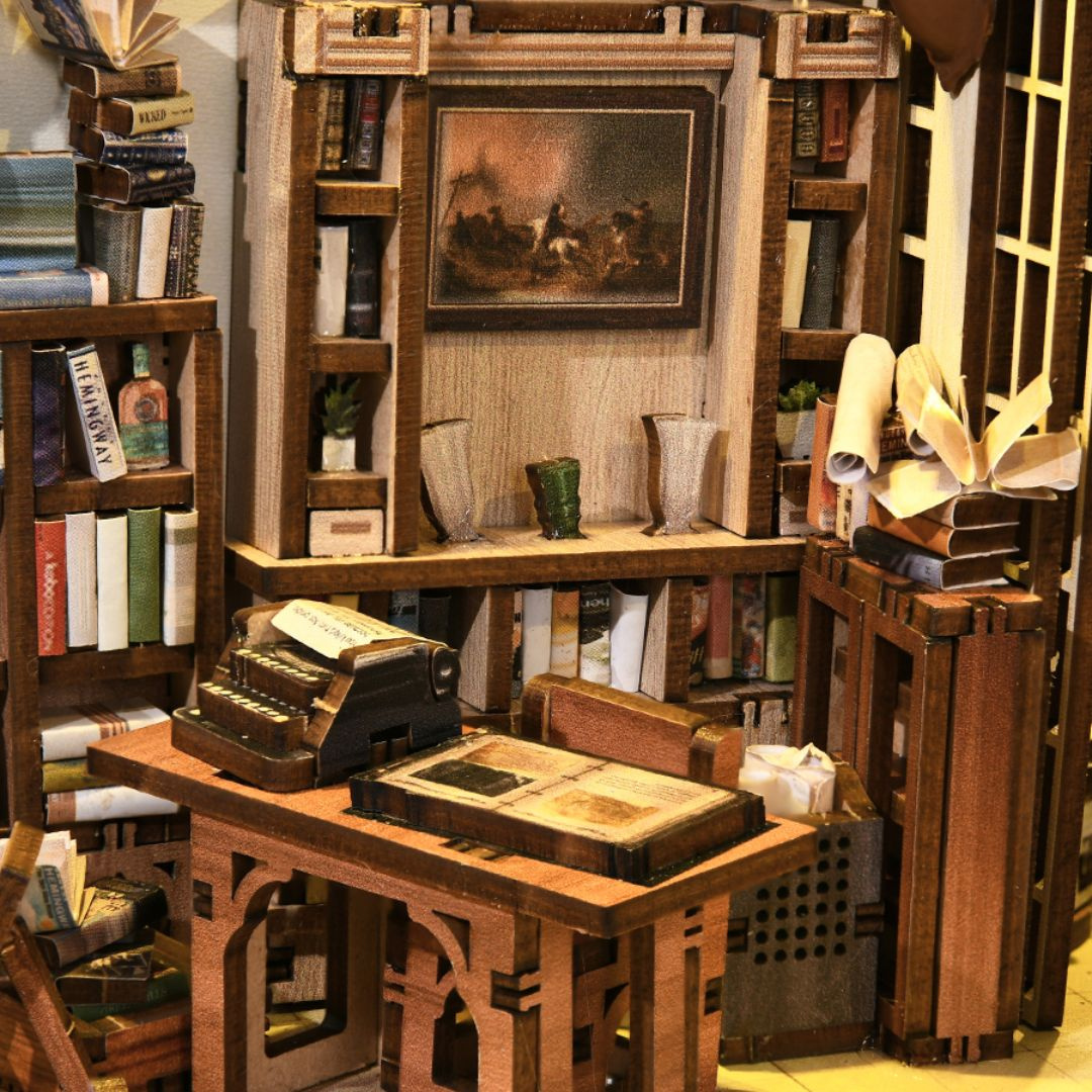 Hemingway House Minicity DIY Book Nook – Puzzle 3D Prezent – oświetlenie LED po zmroku