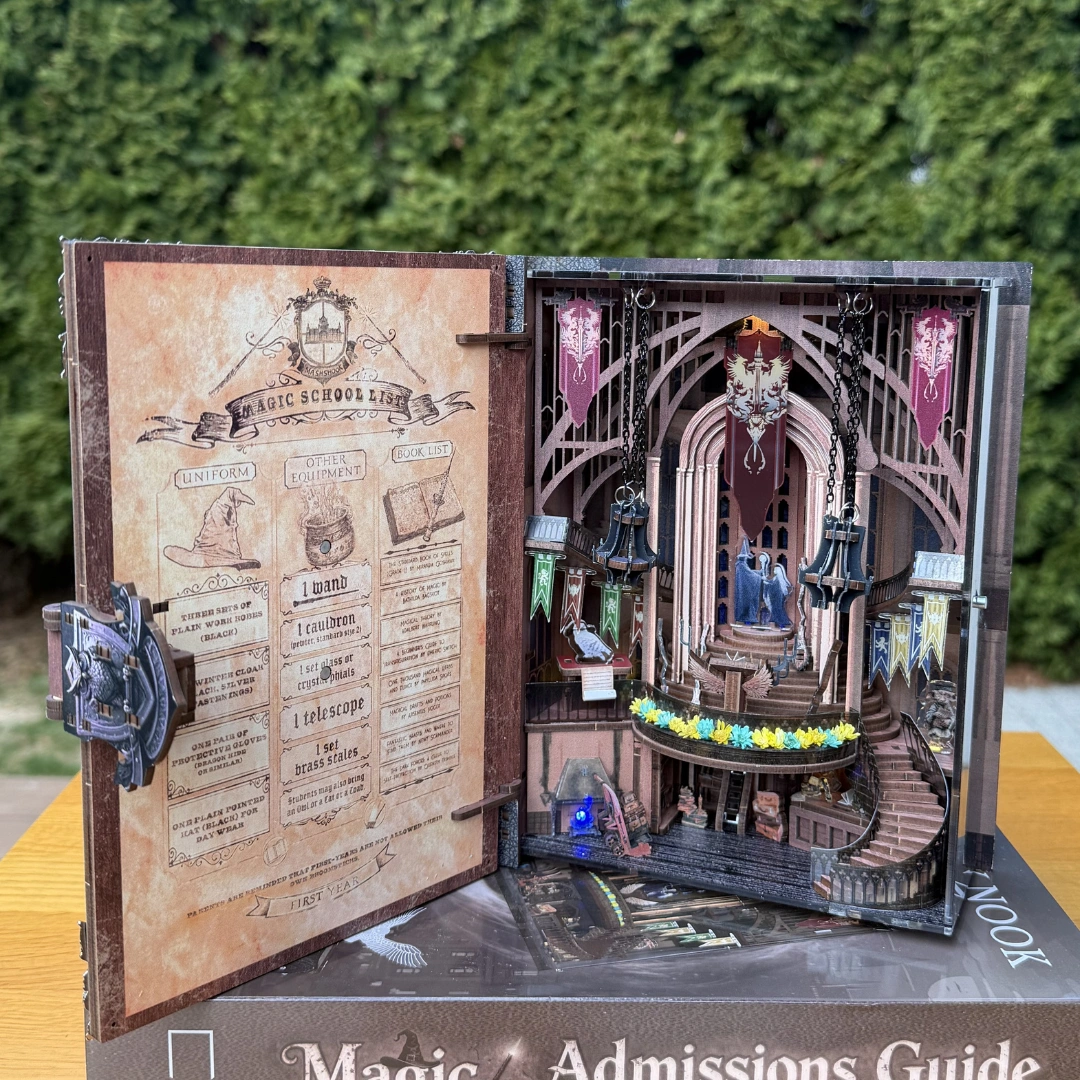DIY Book Nook – Magiczna Książeczka – gotowy model