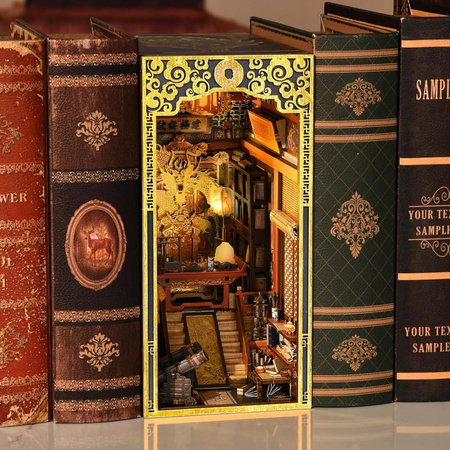 The Emperor's Study DIY – book nook MiniCity z oświetleniem LED