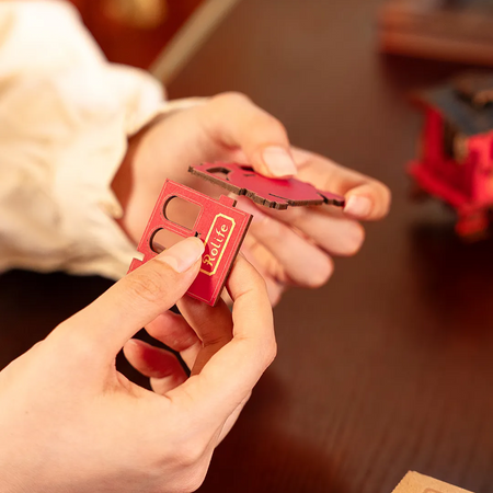 Podpórki pod Książki „Pociąg” – Puzzle 3D Rolife (313 el.)