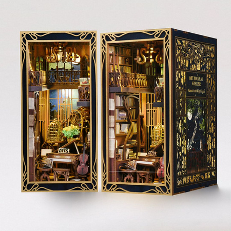 Pianist with Nightingale DIY – book nook w stylu Art Nouveau