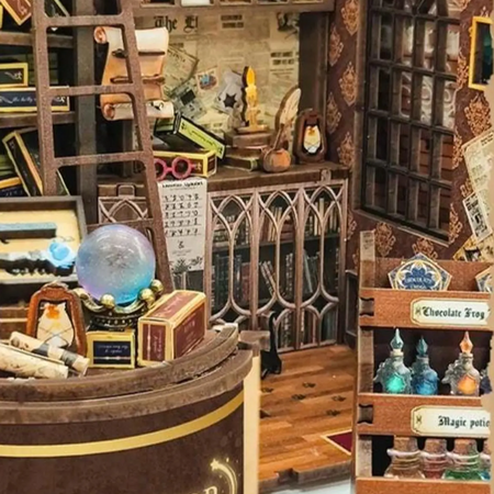 DIY Book Nook - Sklepik z Różdżkami (Harry Potter)