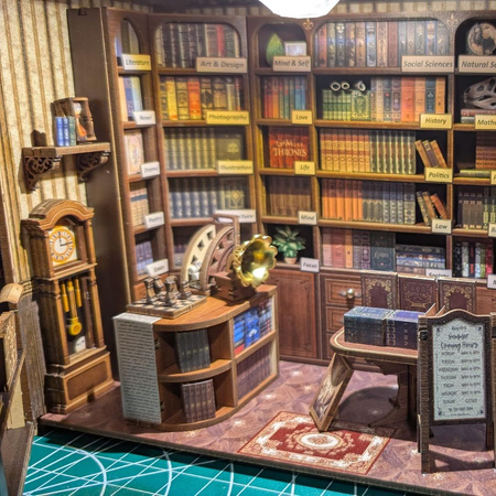 DIY Book Nook - Hoggor Bookstore | Joincoin