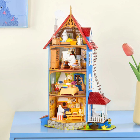 Moominhouse – miniaturowy Dom Muminków DIY