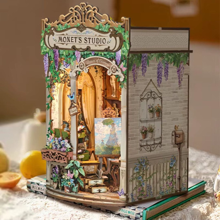 DIY Book Nook - Monet's Studio