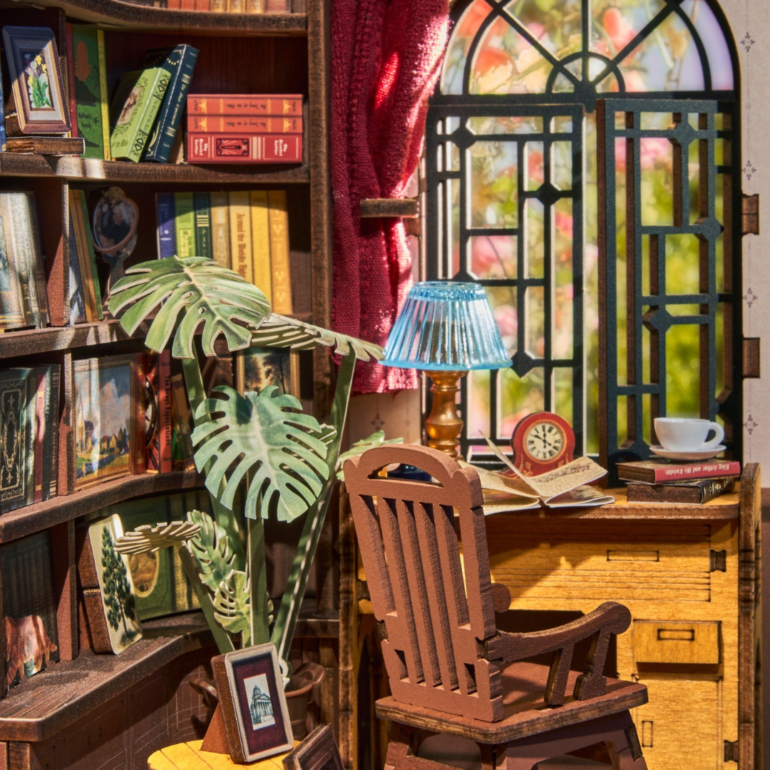 DIY Book Nook - Silent Corner Study I Rolife – oświetlenie LED po zmroku