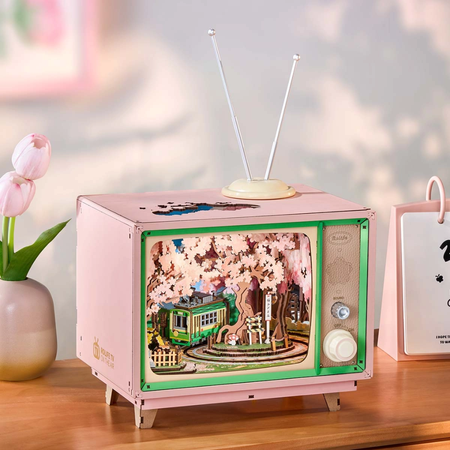 Sakura Dream Tour – Puzzle 3D Rolife, pozytywka retro TV (283 el.)
