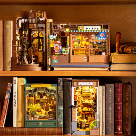 Nostalgic Corner Shop – DIY Miniaturowy Domek | Robotime