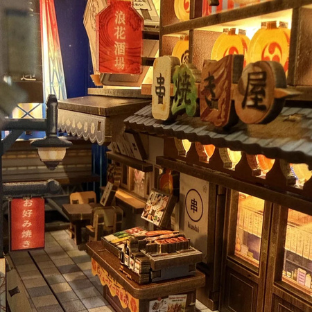Tsutenkaku Ichiban Street – DIY Book Nook CuteBee | Puzzle 3D Prezent