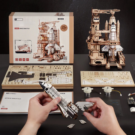 Space Shuttle Rakieta – Puzzle 3D ROKR, mechaniczny start z LED