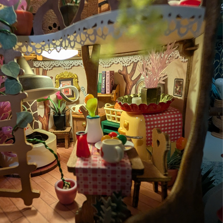 DIY Book Nook - Fairytale Tree House | Rolife