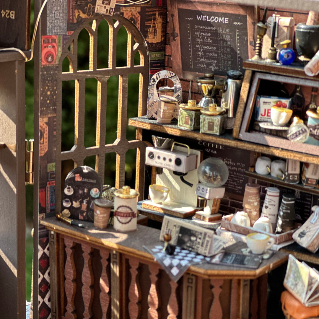 Efekt wow na półce – DIY Miniaturowy Domek - Magic Coffee Shop | Cutebee