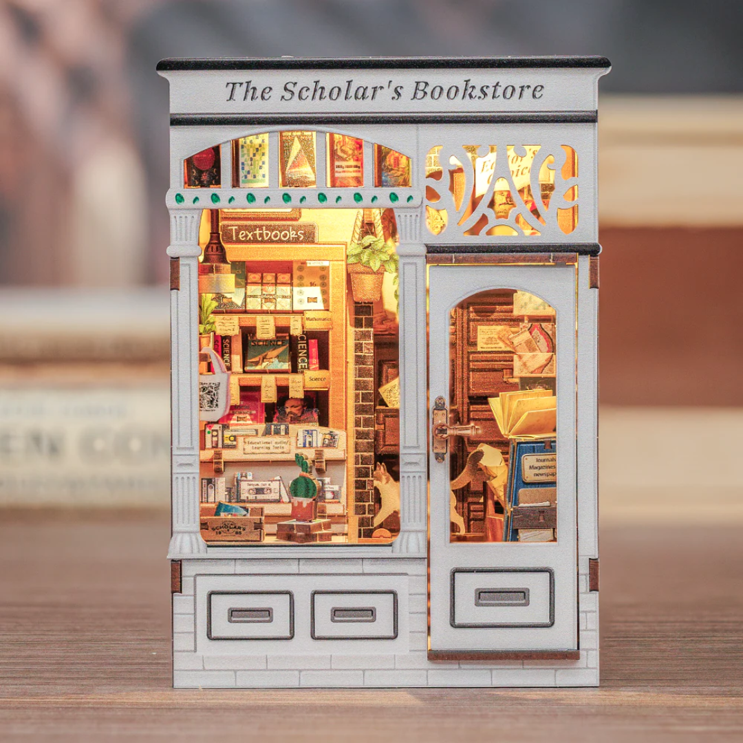 DIY Book Nook - The Schoolar's Bookstore | Cutebee