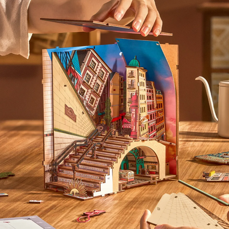 DIY Book Nook - Street Scene | Rolife