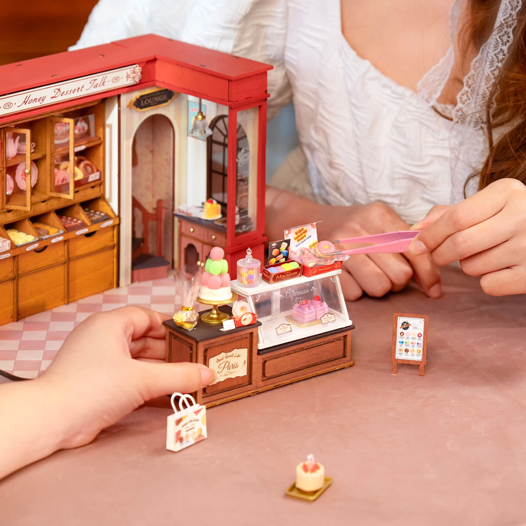 Ciepłe światło na dobranoc – Mini Domek 3d - Cukiernia | Rolife