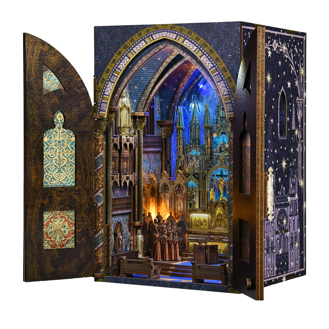 Notre-Dame Basilica DIY – Book Nook, Gotycka Bazylika na Półkę